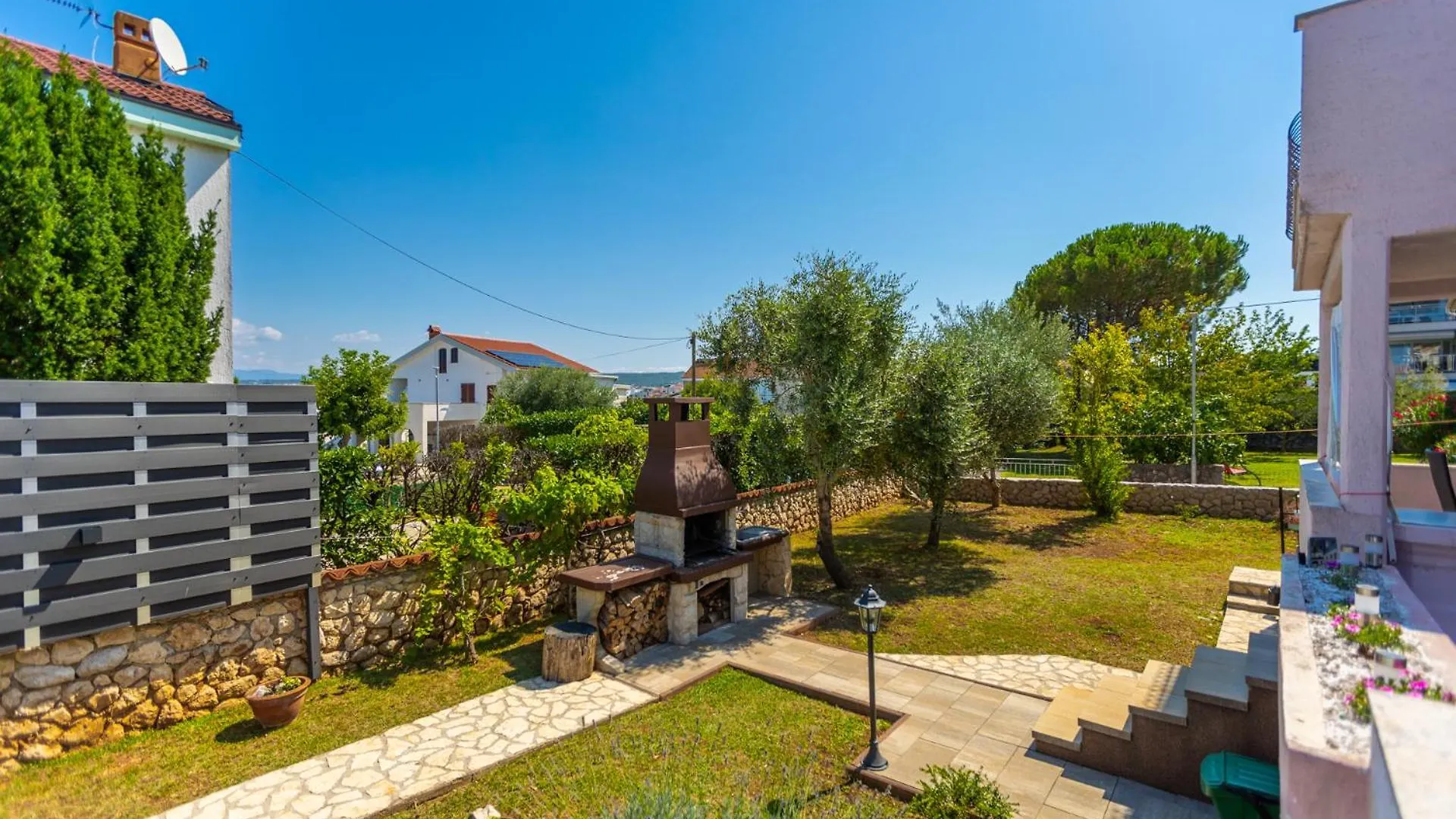 Villa Laura Vantacici